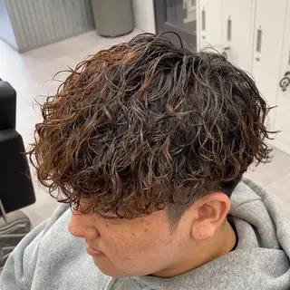 ショート パーマ メンズ メンズ特化LIBER 石川玲央のヘアスタイル