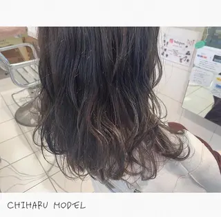 セミロング カラー パーマ sa chiのマツエク・マツパデザイン