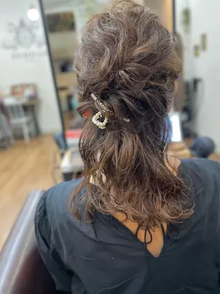 ミディアム 内藤 まどかのヘアスタイル