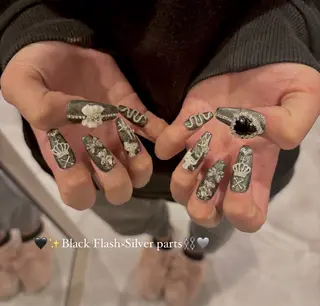 ネイル Hou'oli所属・ネイリスト kisakiのネイルデザイン