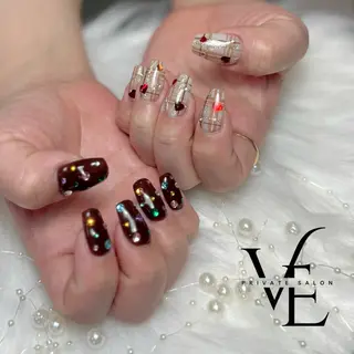 ネイル ﾈｲﾙｻﾛﾝ Vellのネイルデザイン