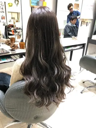 ロング カラー 齋藤 彬のヘアスタイル