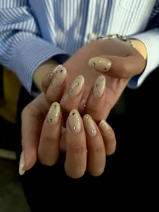 ネイル Yours. MICAのネイルデザイン