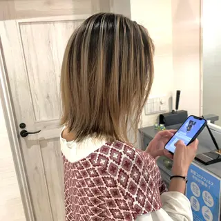 ミディアム カラー ムラヨシ ショータのヘアスタイル