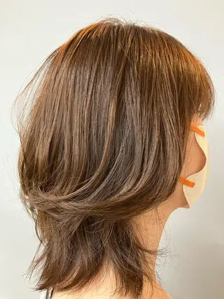 ミディアム カラー 佐藤 知子のヘアスタイル