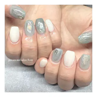 ネイル 🌹 𝕄𝕒𝕚のネイルデザイン