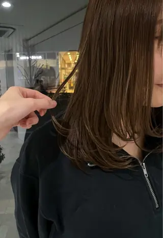 ミディアム カラー 🖤:抜け感×大人 スタイル/Aoiのヘアスタイル