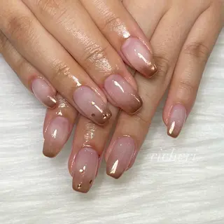 ミディアム ネイル richeri beautyのエステ・リラクイメージ