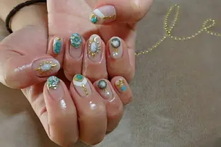 ネイル LAVISH nail salonのネイルデザイン