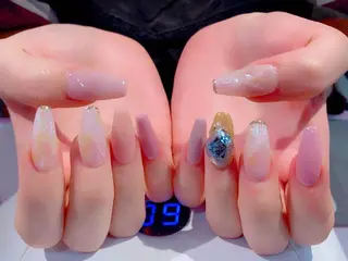 ネイル R salonのネイルデザイン