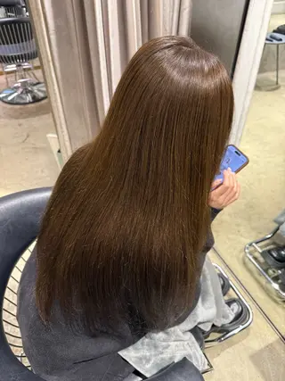 ロング カラー 須藤 優真 切りっぱなしボブのヘアスタイル