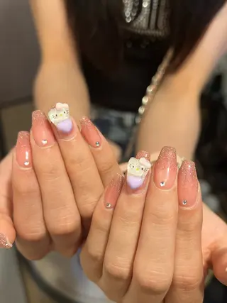 ネイル Luna Gladeのネイルデザイン