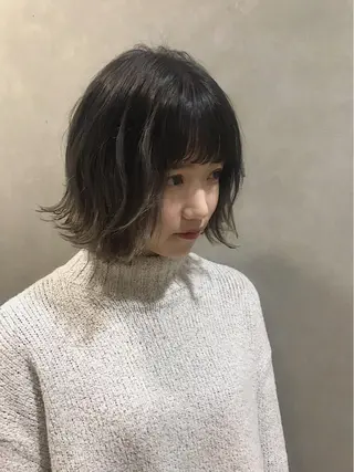 ショート カラー ヘアアレンジ lani ブリーチ /ダブルカラーのヘアスタイル