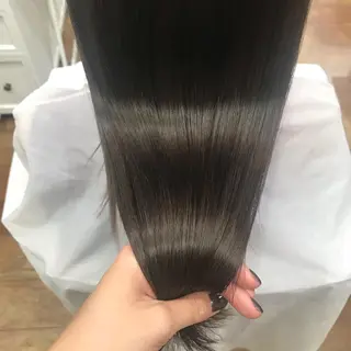 ロング 池上 みゆのヘアスタイル