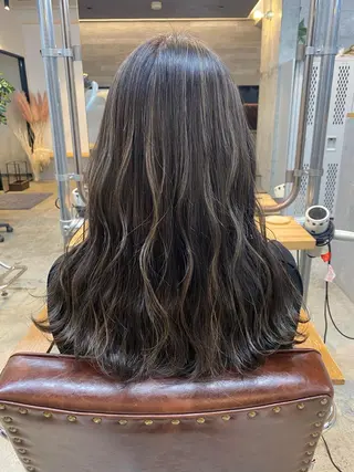 ロング カラー 🌼ハイライト透明感 🌼maiのヘアスタイル
