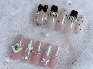 ネイル RiLion💗 Risa🦋💜のネイルデザイン