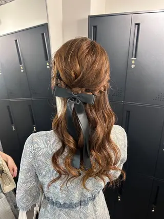 ロング ヘアアレンジ ブリーチ/エクステ/ 新宿/アリルのヘアスタイル