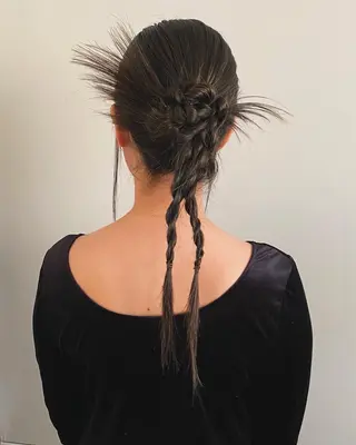 ヘアアレンジ 透明感カラー🫧 HARUKA🐰のヘアスタイル