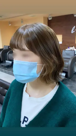 ショート 🫧艶髪カラー🫧 森本くるみのヘアスタイル