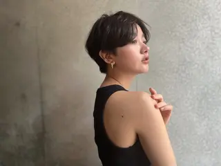 ショート 新堀 紫音のヘアスタイル