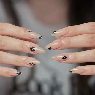 ネイル Mio nail Osakaのネイルデザイン