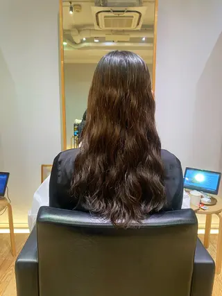 ロング 大人可愛い♡コテ巻き パーマ🌼杉田 萌恵のヘアスタイル