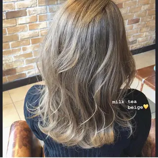 セミロング カラー Lyhair🦊🎀 AKIのヘアスタイル