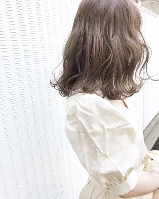 ミディアム Musiiik hairのヘアスタイル