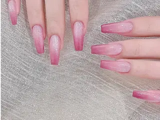 ネイル ToliyDeliy Nail Salonのネイルデザイン