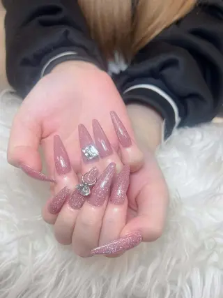 ネイル ANH ゴテゴテネイルのネイルデザイン