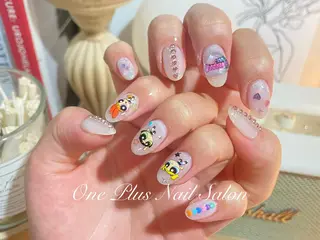 ネイル One Plus Nail Salonのネイルデザイン