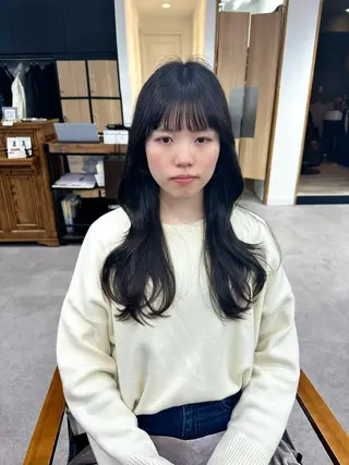 ロング カラー パーマ ヘアアレンジ メンズ キッズ レイヤーカット 🌿透け感カラーのヘアスタイル