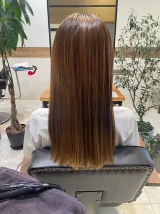 ロング 縮毛矯正・髪質改善・ ストレート🌻ゆいのヘアスタイル