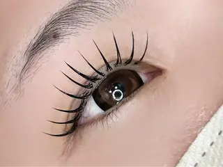 マツエク・マツパ Lea 袖ヶ浦店 三品のマツエク・マツパデザイン