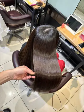 ロング カラー 🩵レイヤー✖︎ 髪質改善🩵リョウヤのヘアスタイル
