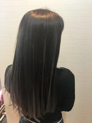ロング カラー ヘアアレンジ GLOSS 心斎橋 山上のヘアスタイル