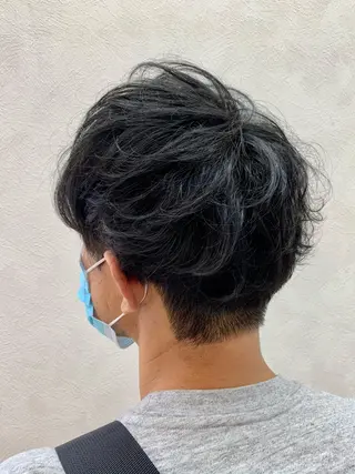 ショート パーマ メンズ 加藤 遥花のヘアスタイル