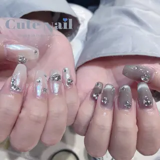 ネイル ️🫧もこ 艶感ネイル🫧のネイルデザイン