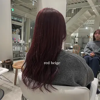 ロング カラー 峯崎 葵のヘアスタイル