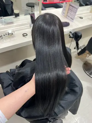 ロング カラー ヘアアレンジ 韓国レイヤー＆ピンク 艶髪🩶maikoのヘアスタイル