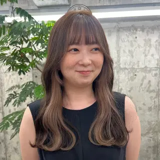 ロング /似合わせカット/ 大人カジュアルのヘアスタイル