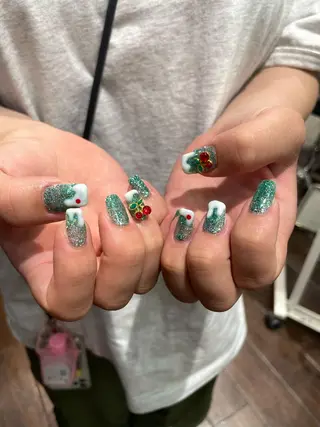 ネイル 個性派ネイル 🌼 ハルカ ♡の眉毛・アイブロウイメージ