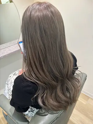 ロング カラー LEAPS adore都島店所属・みゆう 都島/透明感のヘアスタイル