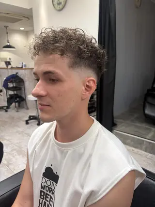 メンズ パーマ 田渕 涼/メンズヘア特化のヘアスタイル