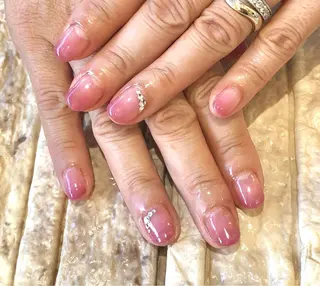 ネイル 髙橋 優菜のネイルデザイン