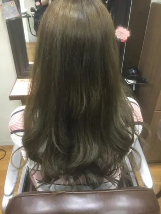 ロング カラー 東條 克義のヘアスタイル