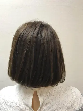 ショート カラー 吉森 満俊のヘアスタイル