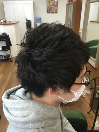 ショート メンズ SHIORI💜口コ ミNo.1艶カラーのヘアスタイル
