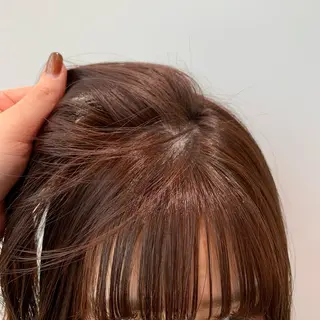 カラー 片岡 由依のヘアスタイル