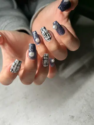 ネイル 【UNE.】 長さだしフィルインのネイルデザイン